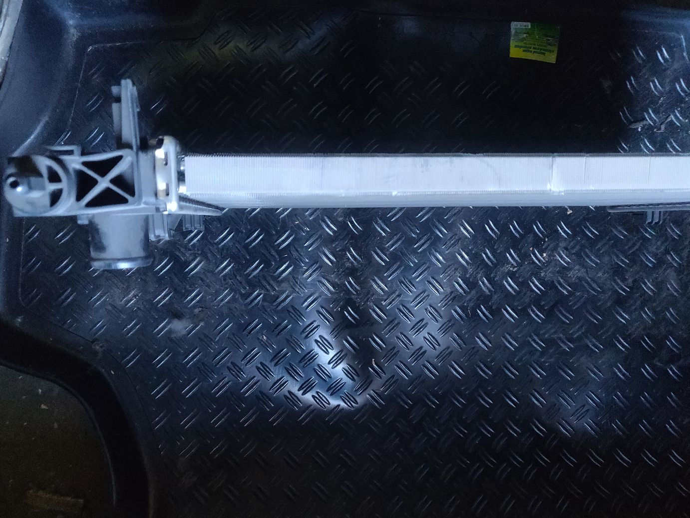 Радиатор охлаждения BEHR C860 для а/м  Opel Corsa D