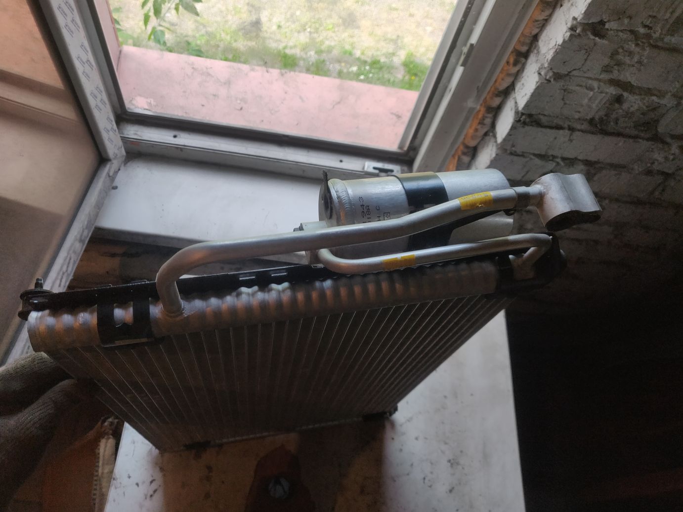 Радиатор кондиционера с осушителем на а/м Chevrolet Lanos