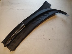 Дефлектор воздухозаборника правый на Chevrolet Aveo