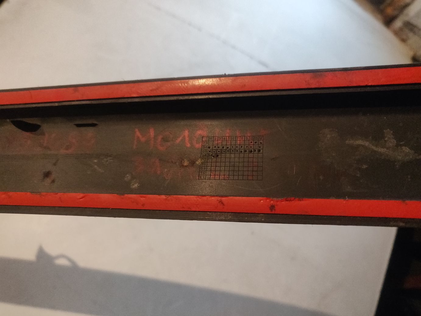 Молдинг  задней левой двери на Chevrolet Captiva