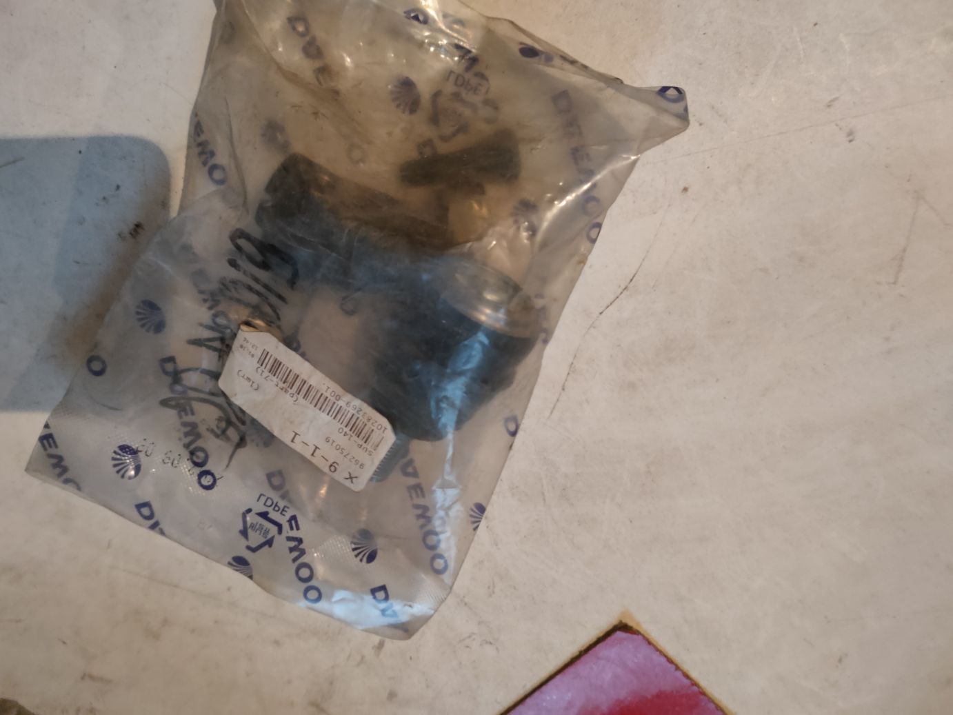 Наконечник рулевой тяги правый Daewoo на Chevrolet Lanos