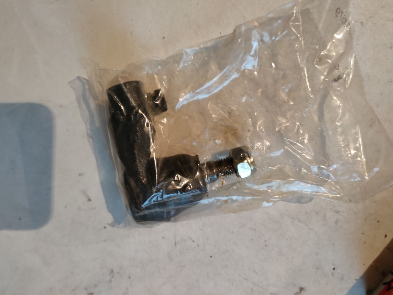 Наконечник рулевой тяги правый CTR на Chevrolet Lanos