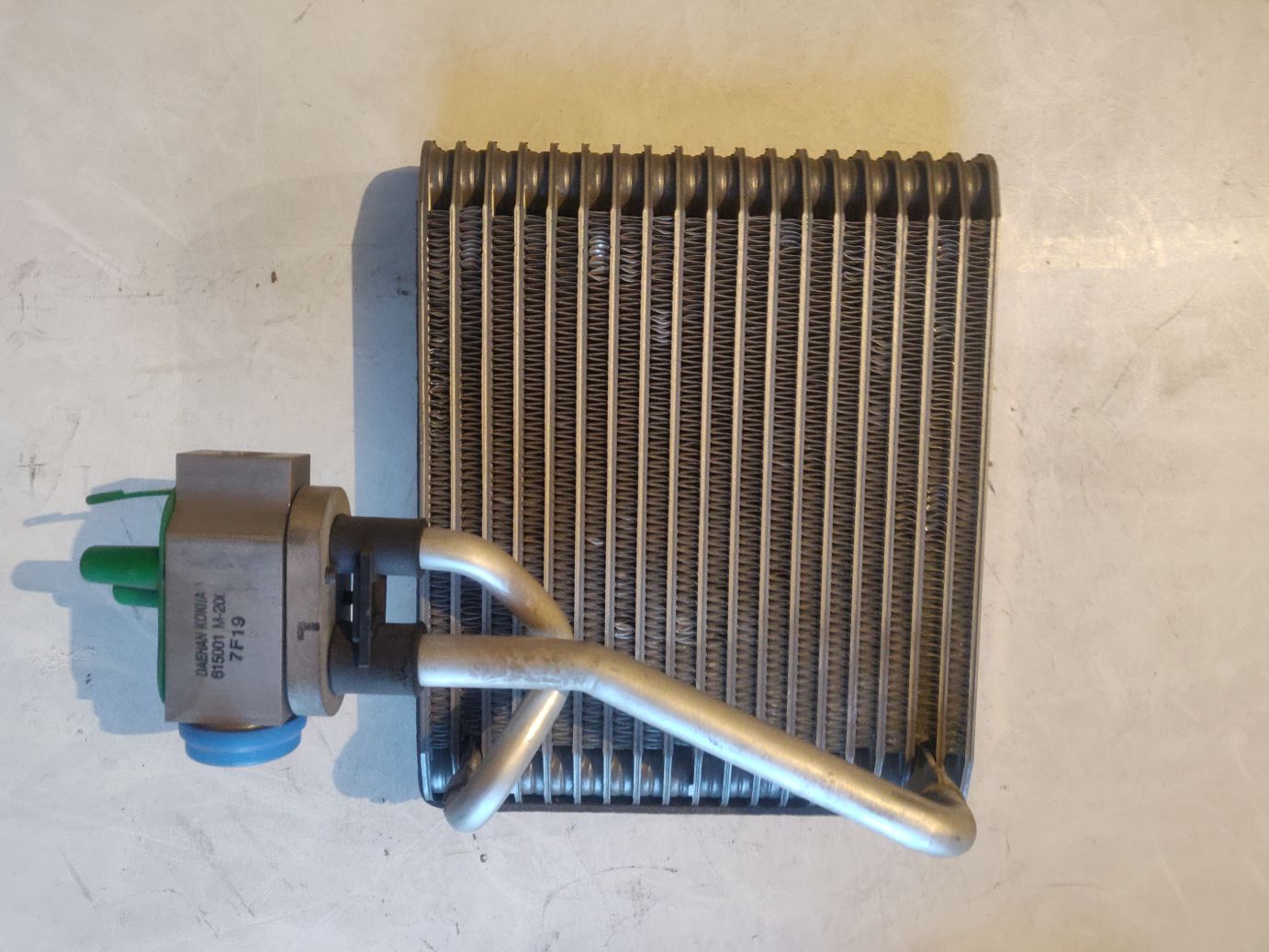 Радиатор (испаритель) кондиционера GM на Chevrolet SPARK (М200)