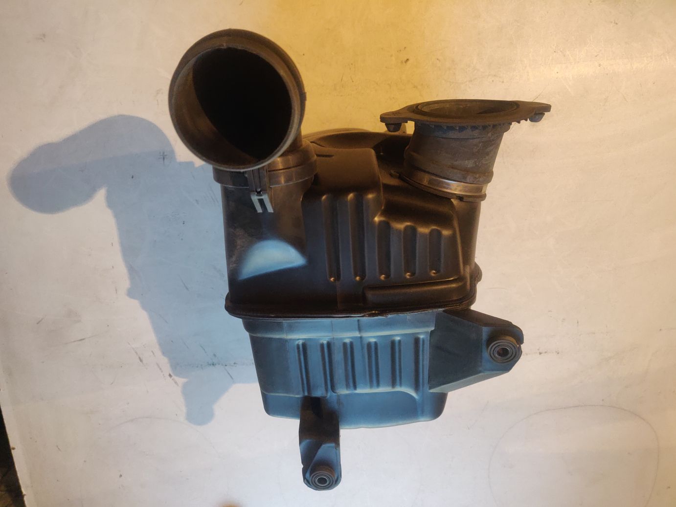 Резонатор воздушного фильтра GM на Chevrolet REZZO (U100)