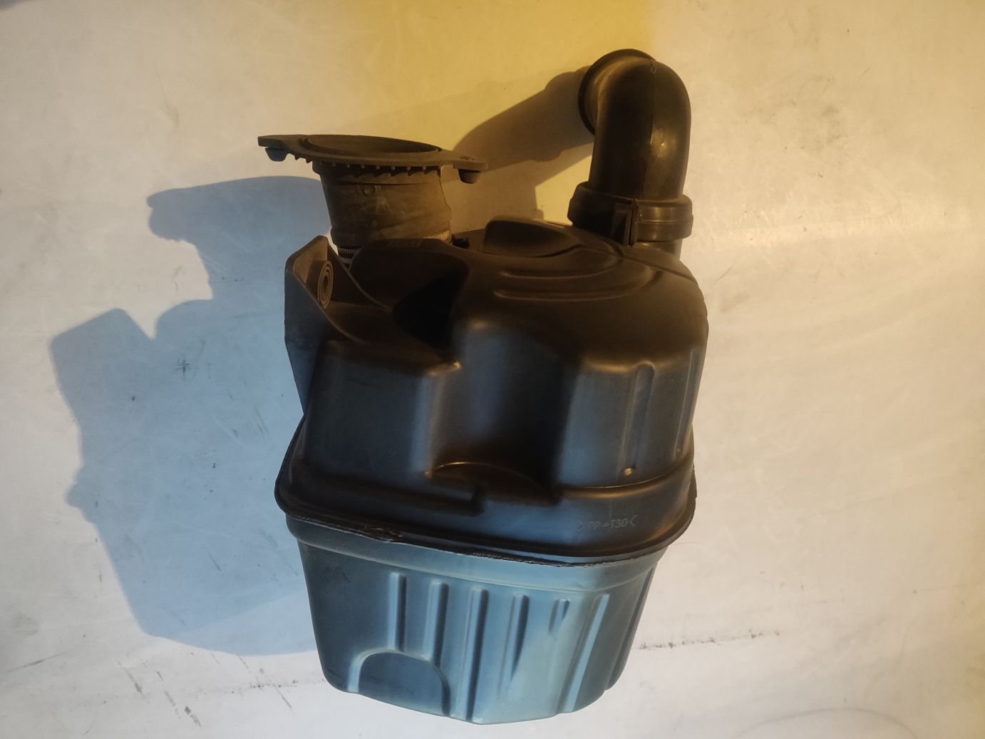 Резонатор воздушного фильтра GM на Chevrolet REZZO (U100)