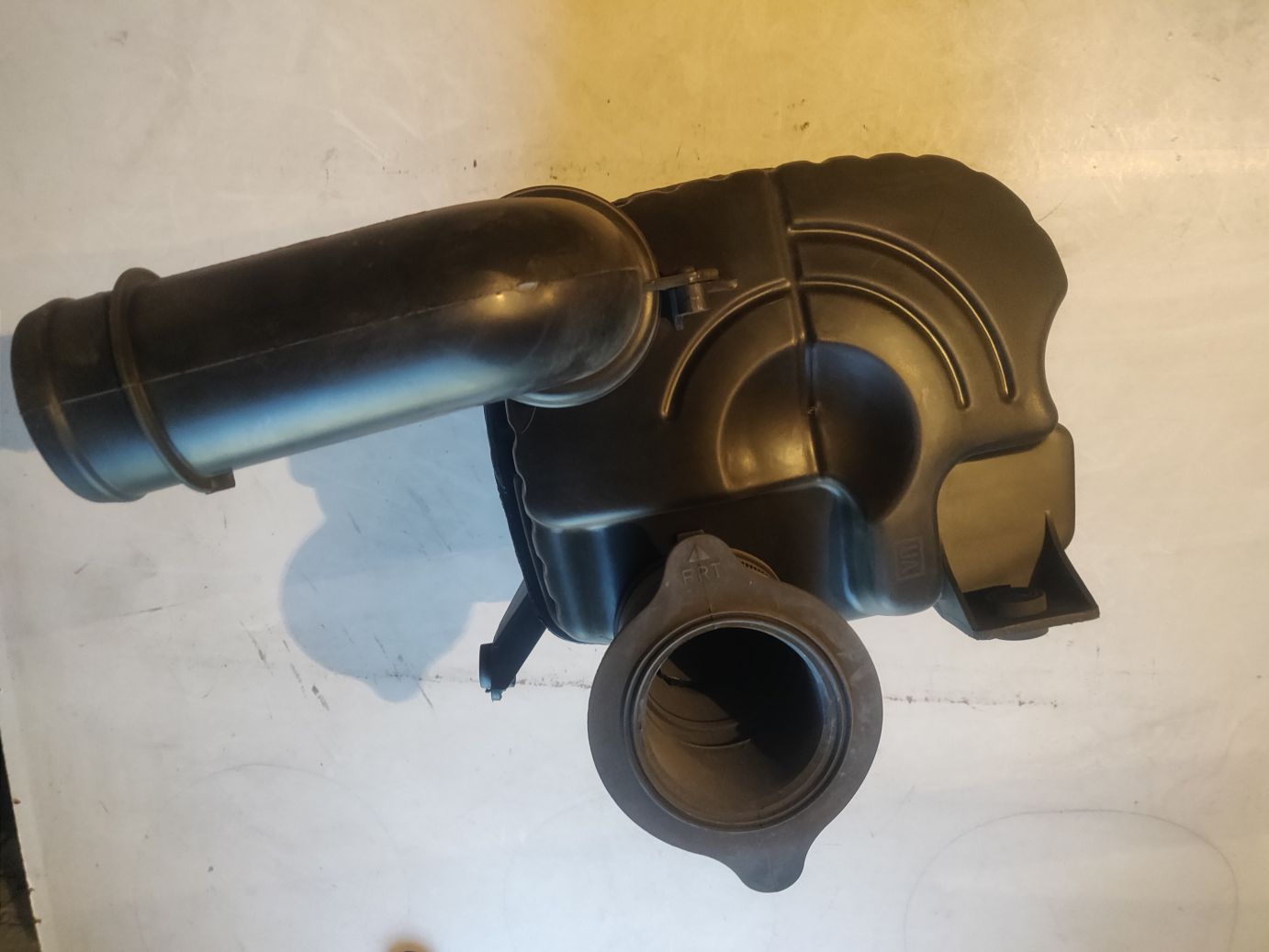 Резонатор воздушного фильтра GM на Chevrolet REZZO (U100)