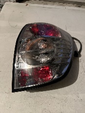 Фонарь задний прозрачный хром правая сторона GM на Chevrolet Captiva С100