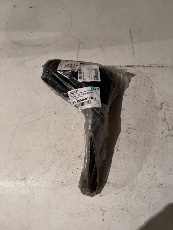 Комплект передних брызговиков GM на Opel Zafira B