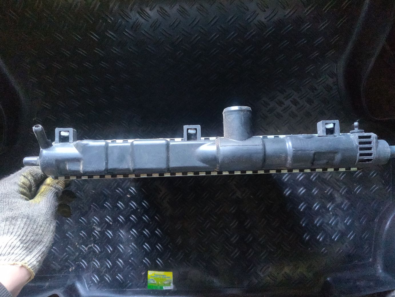 Радиатор охлаждения для а/м  Chevrolet AVEO (T200), Lanos