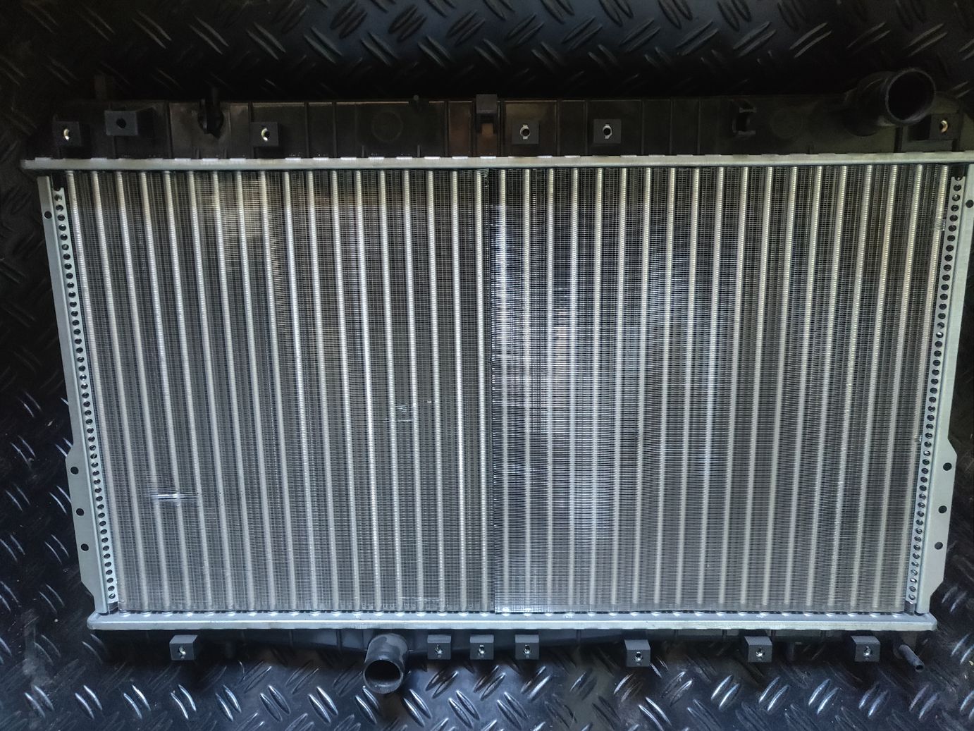 Радиатор охлаждения для а/м  Chevrolet Lacetti (J200)